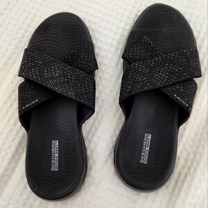 Skechers Goga Mat sandals